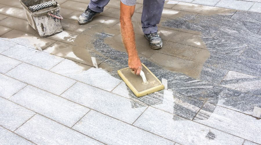 Expert new roof installation services in Curlew, IA